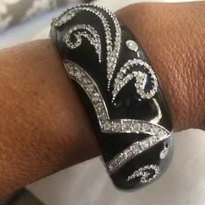 Vintage Enamelled Rhinestone Hinge Bracelet